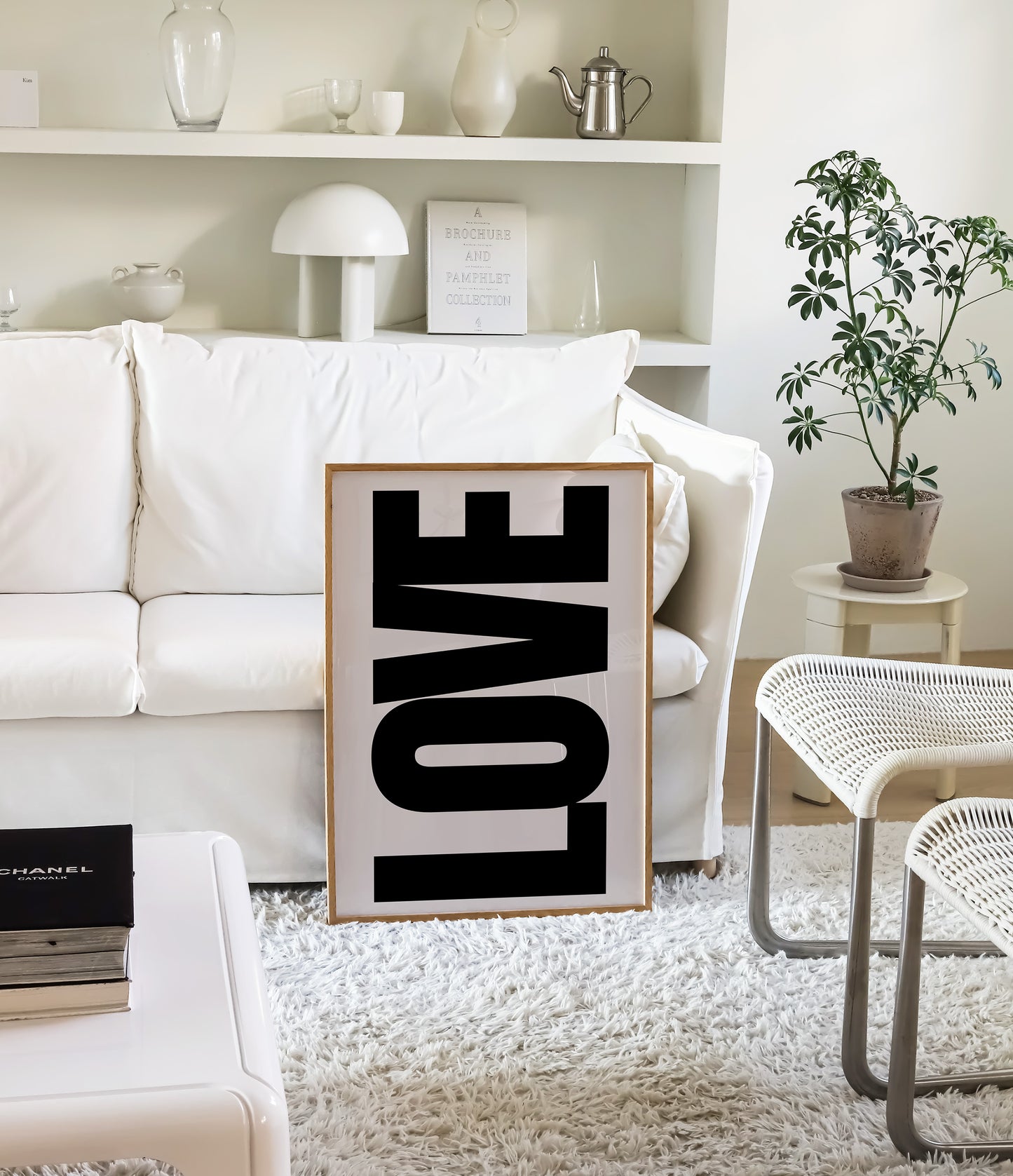 Love Bold Print - Beige Black