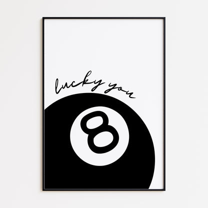 LUCKY 8 BALL - BLACK