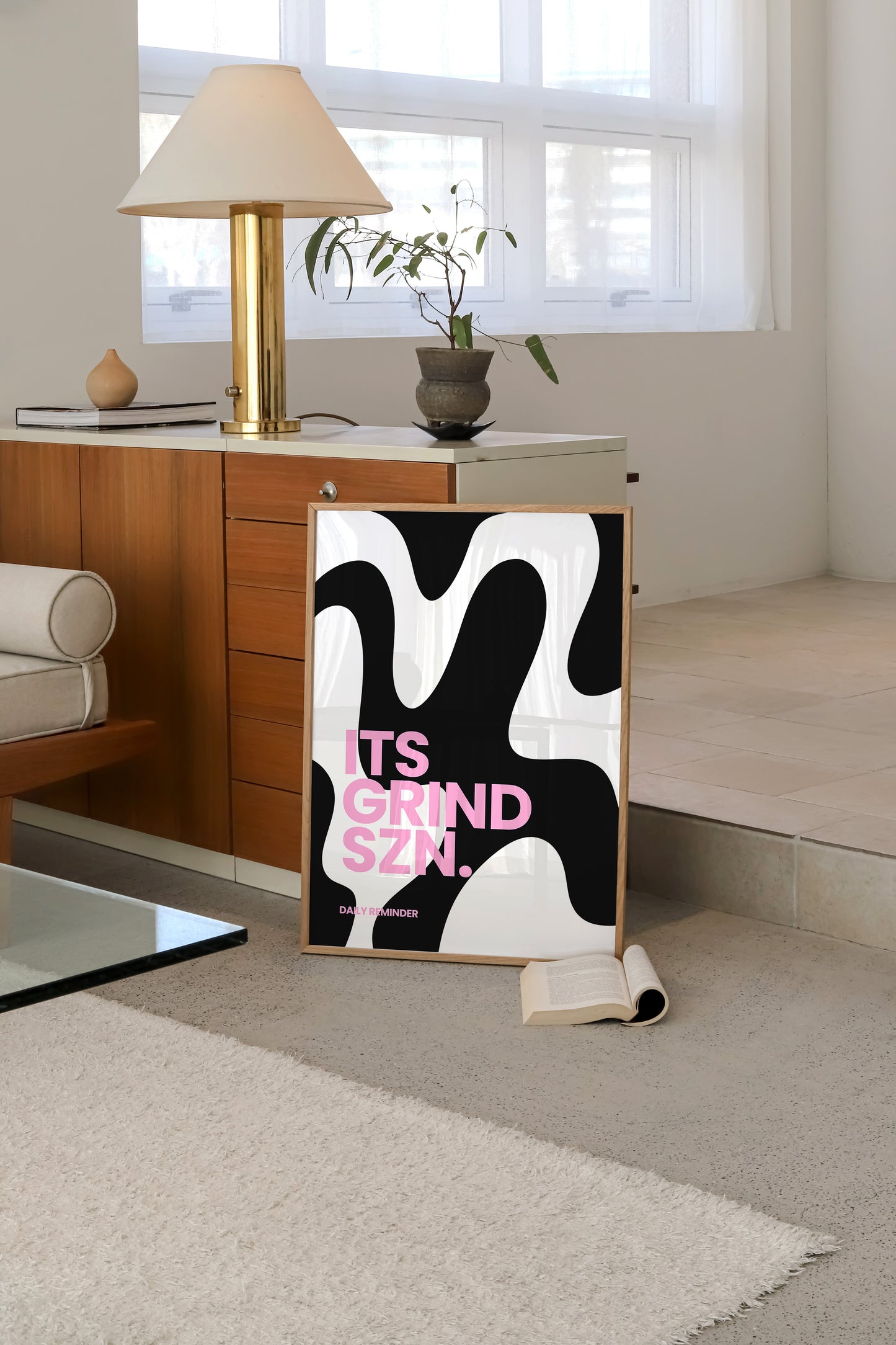 Grind Szn Print - Black White Pink